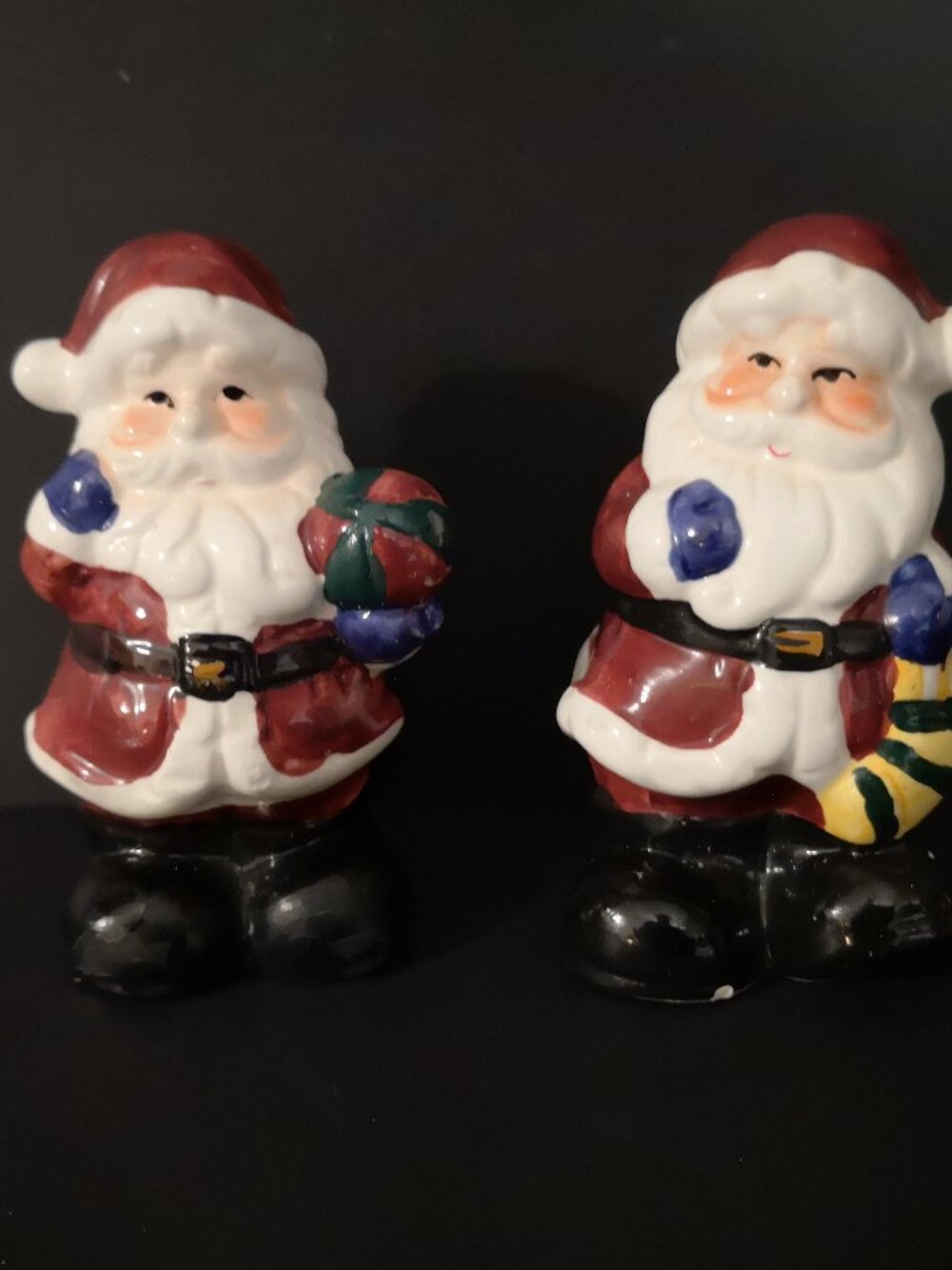 Set of 2 Santa Christmas Salt & Pepper Ceramic Holders 4" High Red/Black